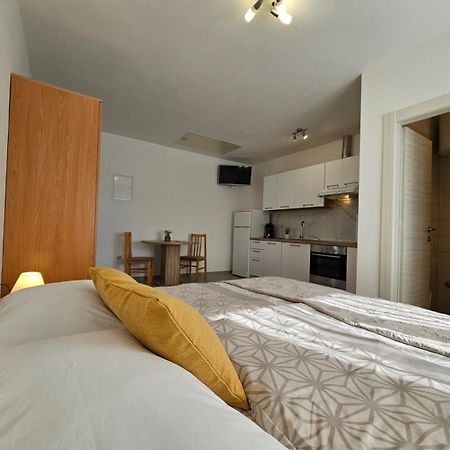 Studio Busilak Vrh  Exteriér fotografie
